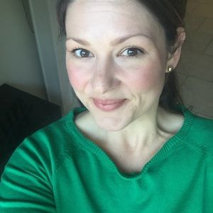 Meet your Posher, Genevieve